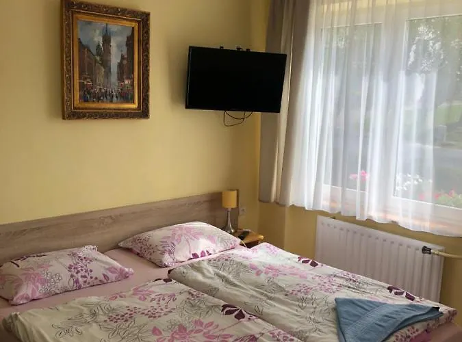 Emi בית אירוח *